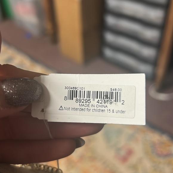 Betsey Johnson Surfmaid Iridescent Scallop Shell Clam Pearl AB Lucite Necklace - Picture 4 of 7